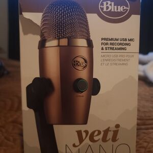 Blue Yeti Nano USB Microphone in Bronze